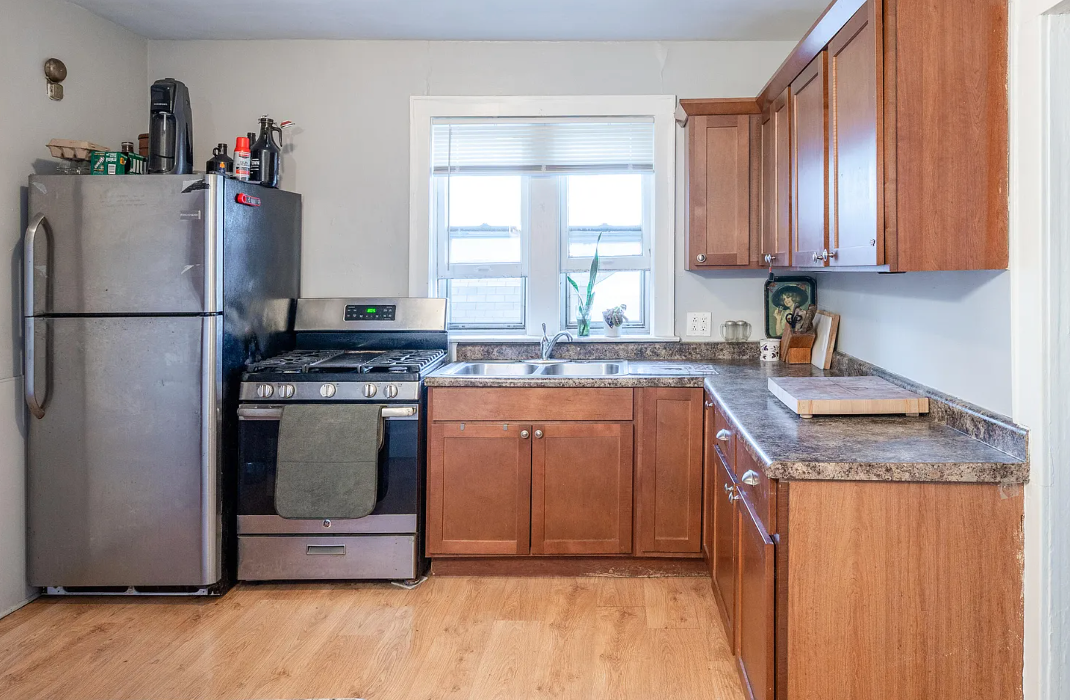 733 Lafayette Avenue NE - 2