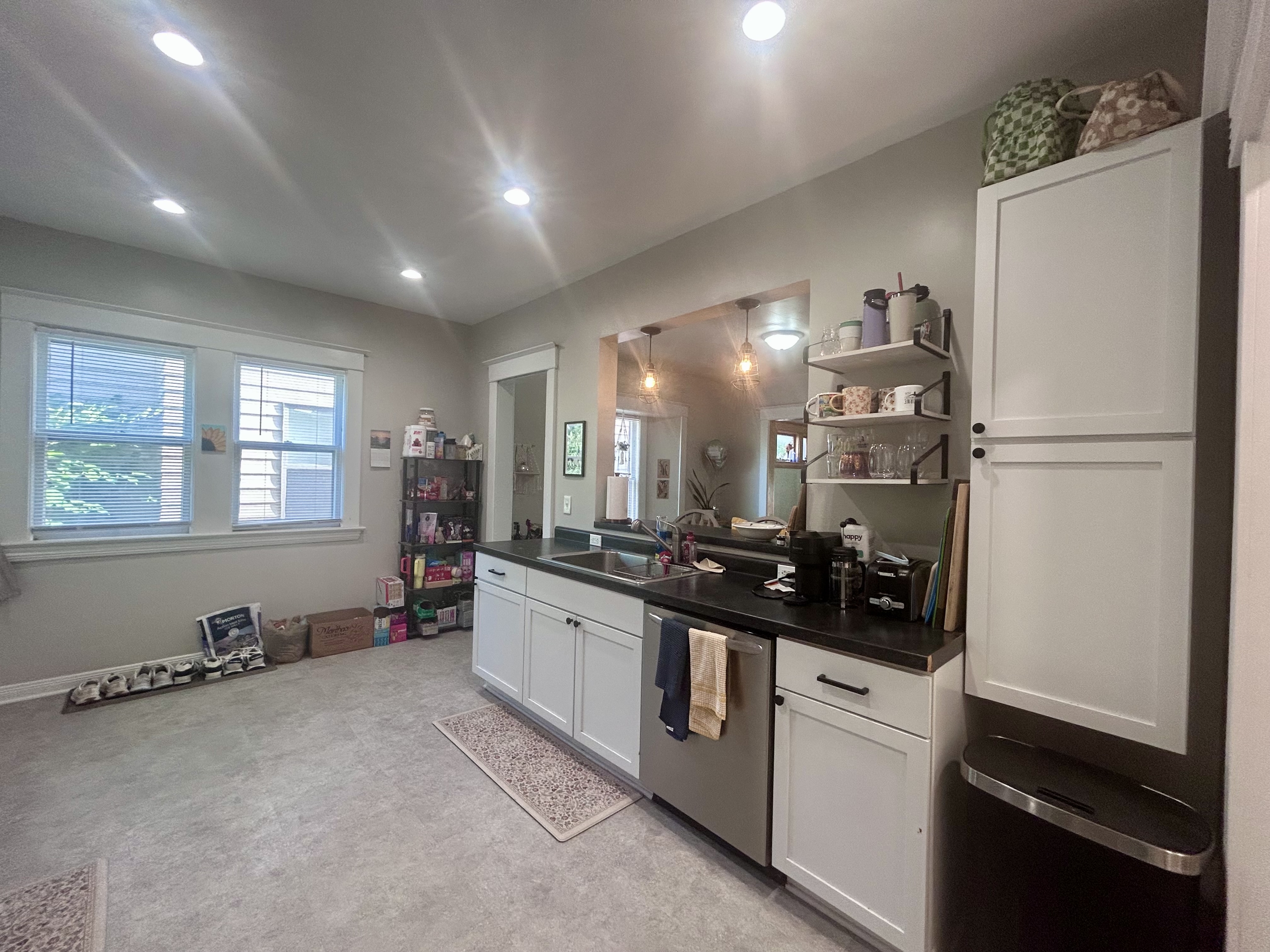 260 Eastern Avenue SE - 1